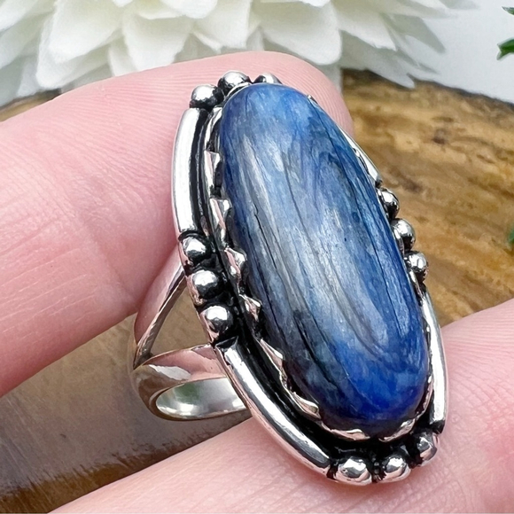 Southwest Jewelry - Blue Kyanite Ring Size 8 Sterling Silver 925 Vintage Southwest Style